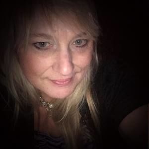 Meet your Posher, Kellie